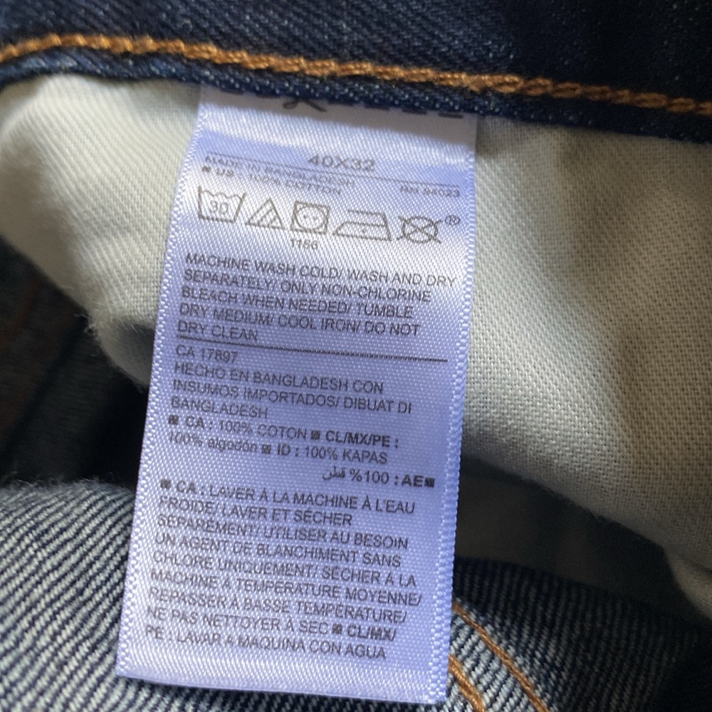 Men’s Old Navy Dark Blue Jeans - Picture 4 of 4